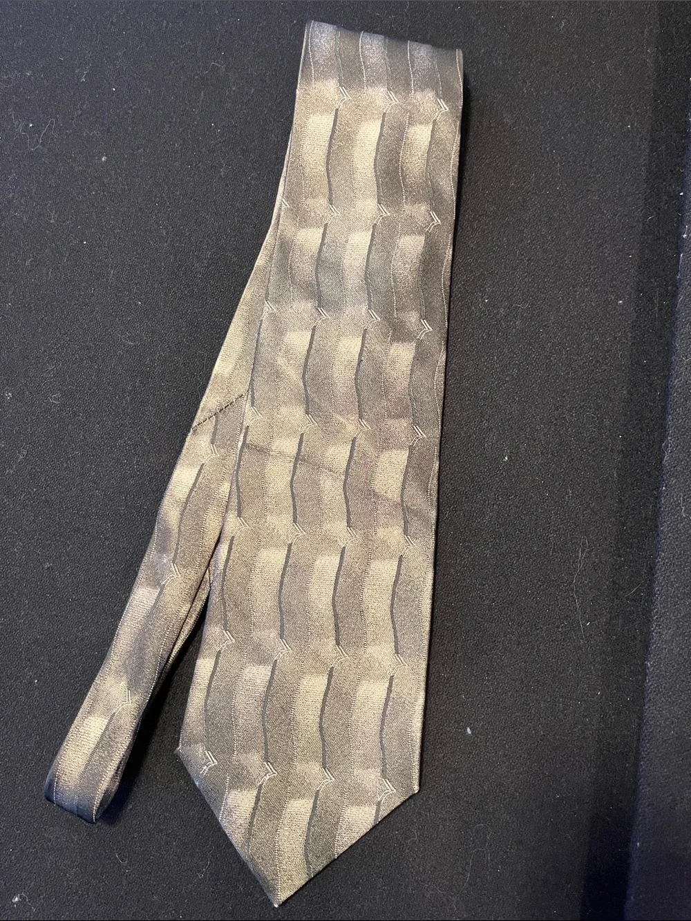 Haggar elegant tie